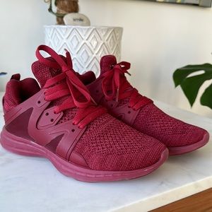 Women’s APL Ascend Sneakers, SZ 7.5